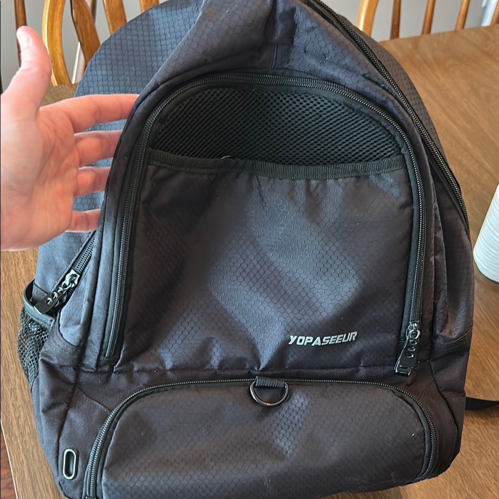 Black Yopaseeur sports soccer bag backpack